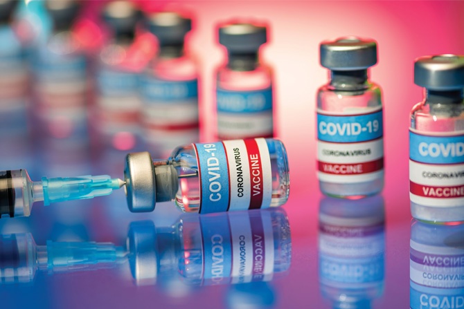 covid-vaccine-bottles2
